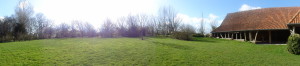 Vue panoramique du jardin et du préau